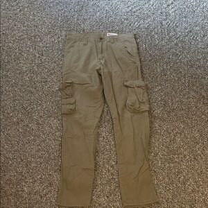 Wrangler Men's Cargo Pants in Khaki